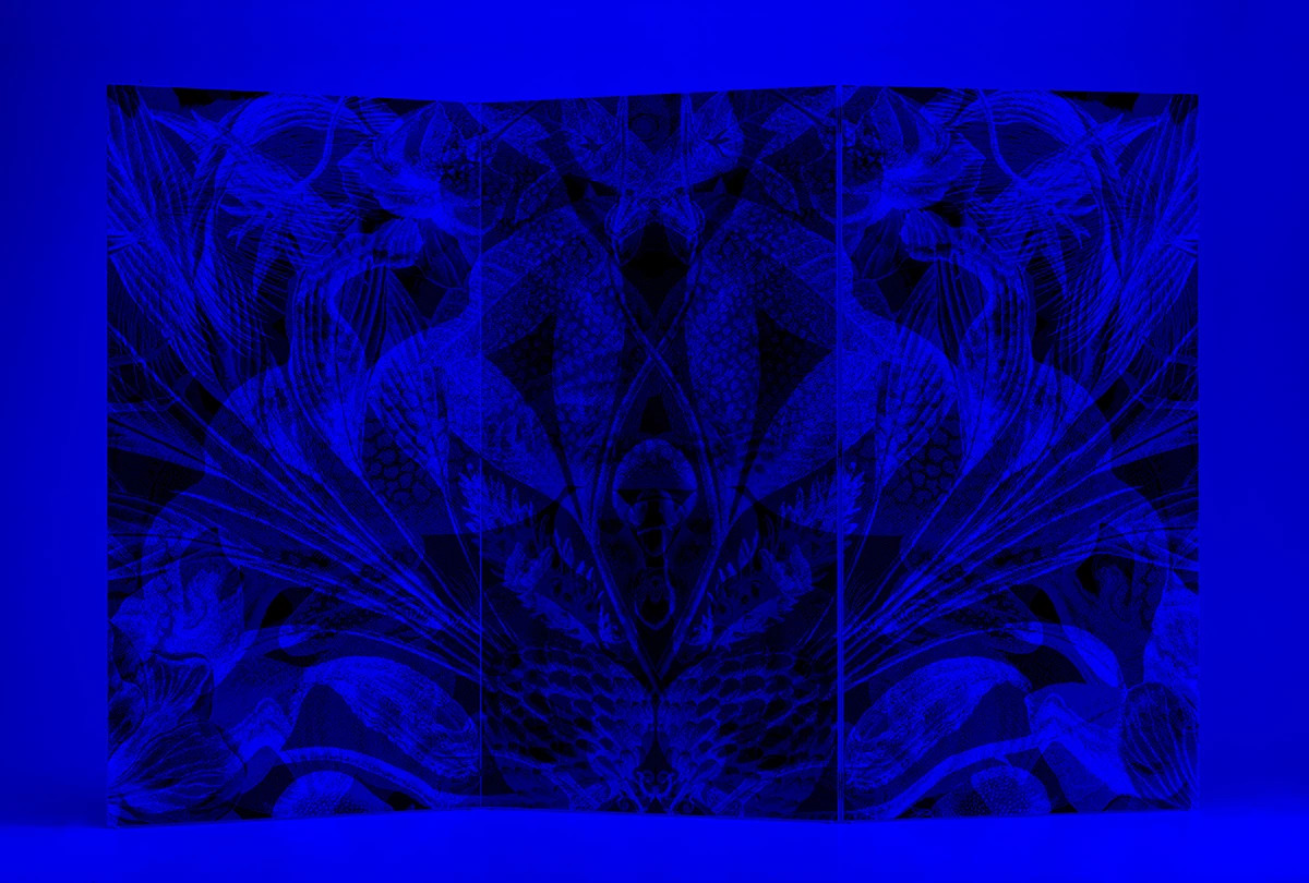 Vesalio Artep with blue light